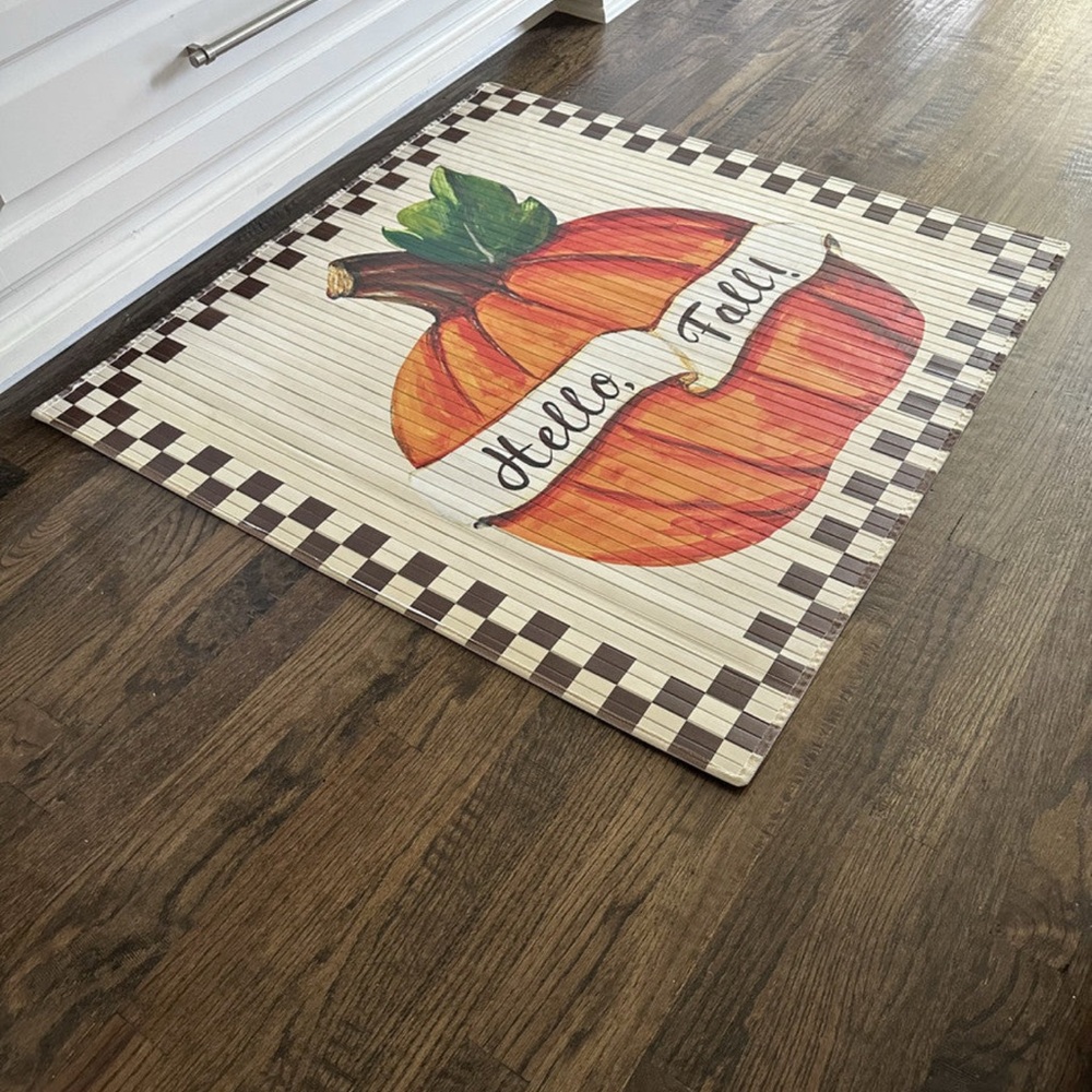 Hello Fall Pumpkin Bamboo Rug Cream and Brown Check Pattern - Picture 4 of 6